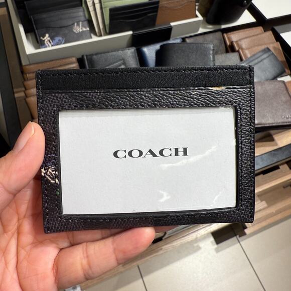 Last 1 ‼️Coach Slim Id Card Case With Surf Print CBJ93 Charcoal Multi - Picture 2 of 4